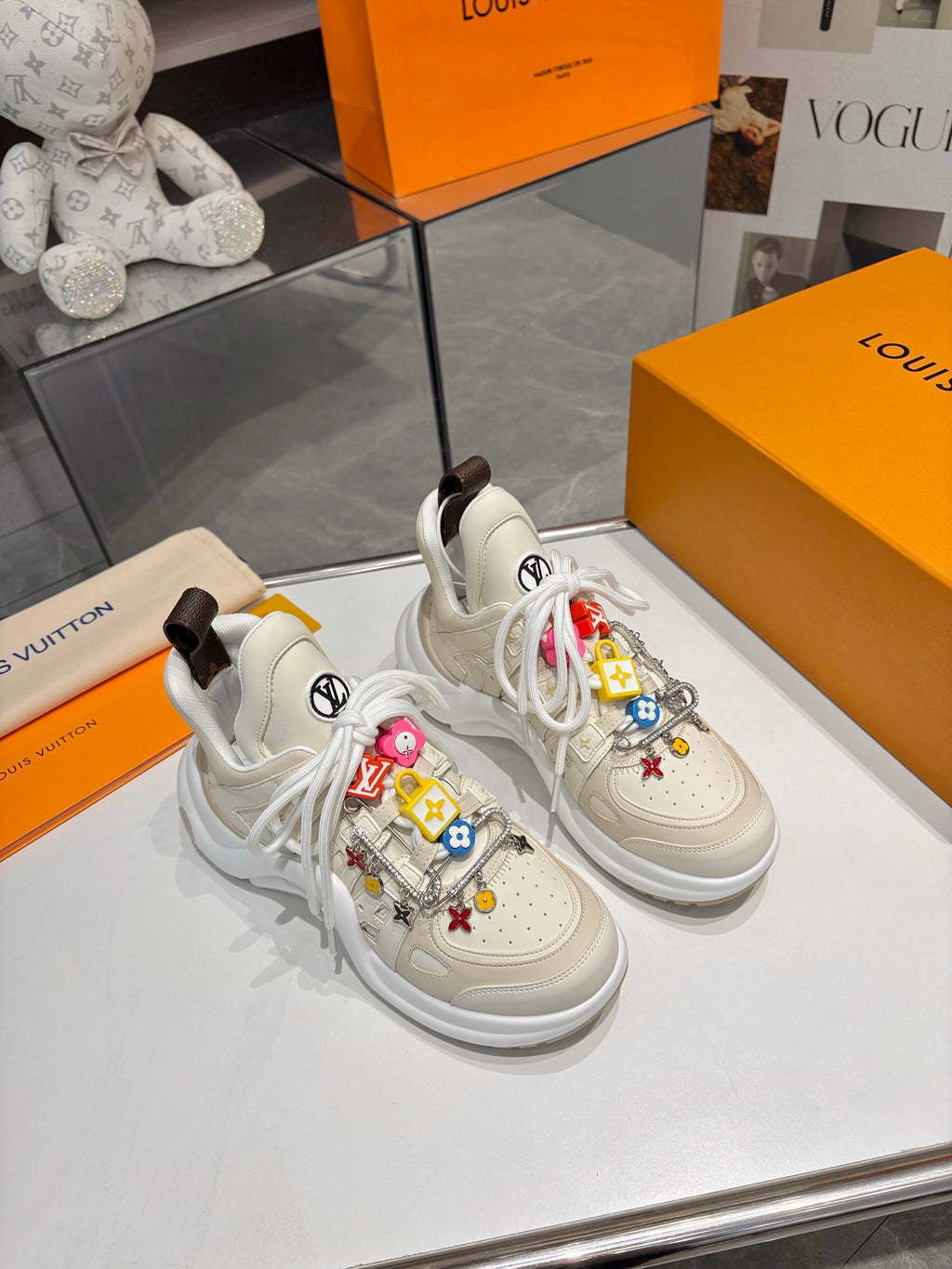 Z2Q105E439  Popular high-quality Shoes