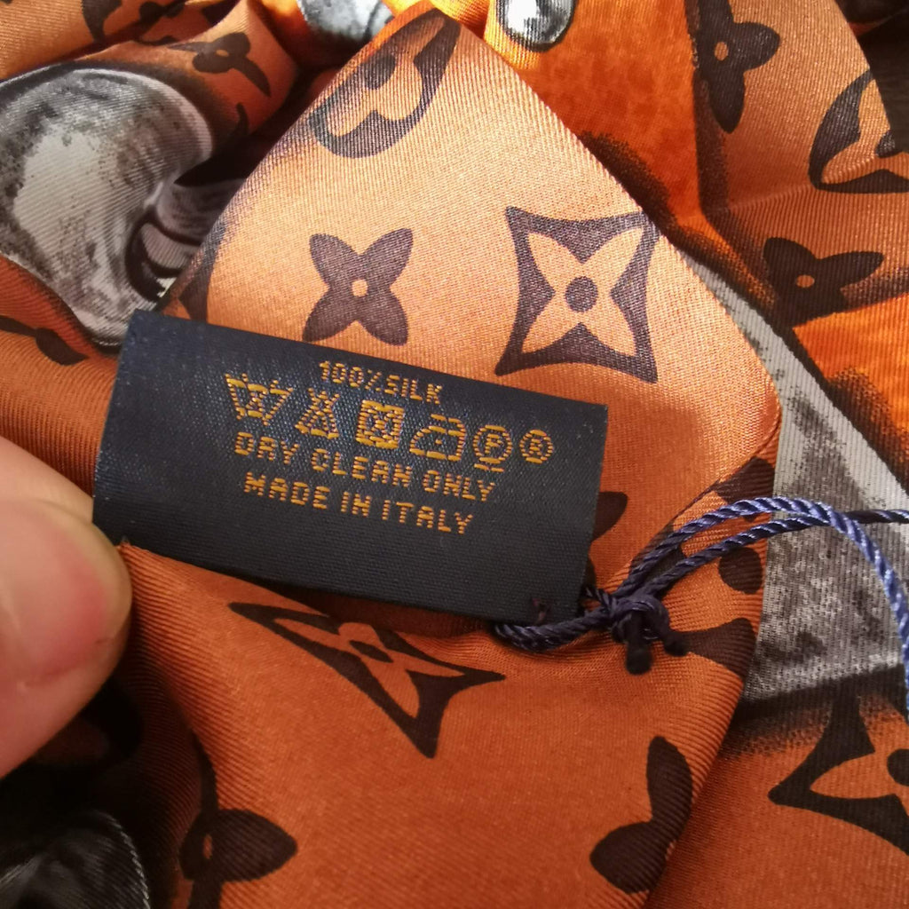 W1Z25E179 Popular Silk Scarve