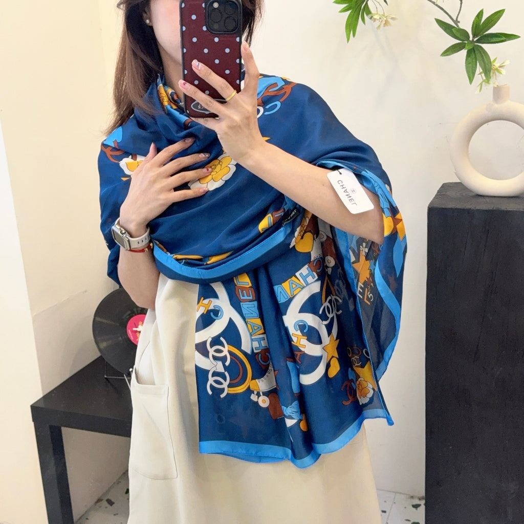W1Z35C200  Popular Silk Scarve