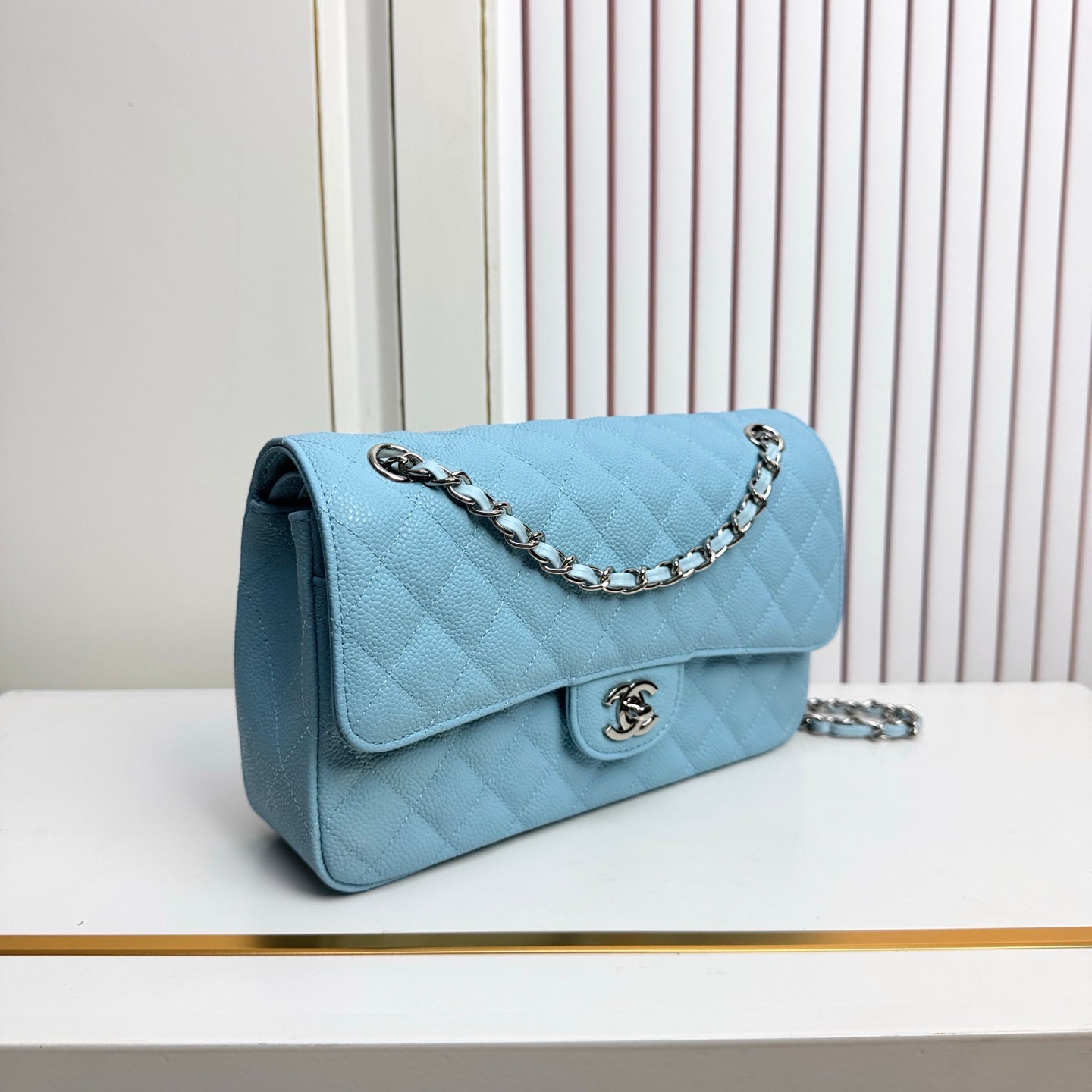B1R76C12 Popular leather bag