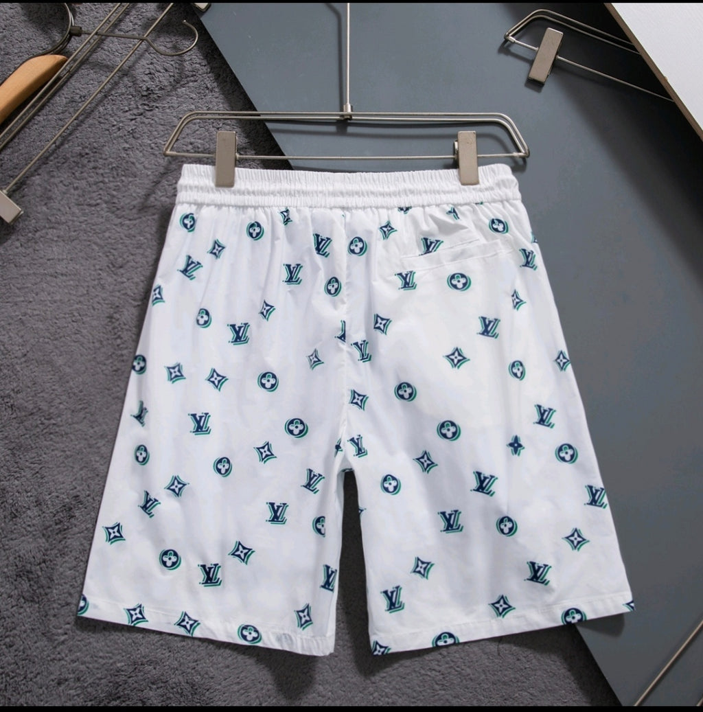 U1N36E21 Popular shorts