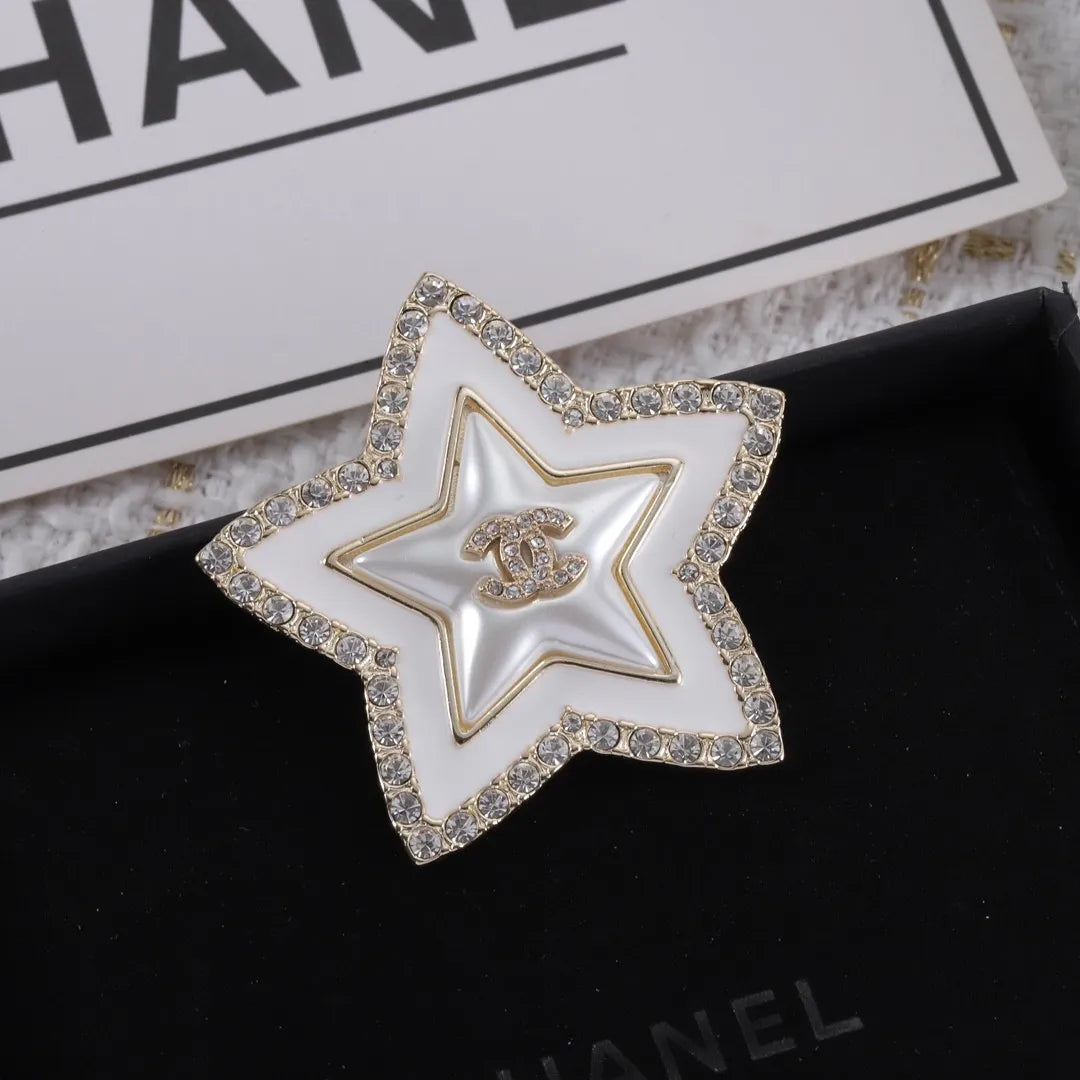 X14C1082  Popular  Brooch