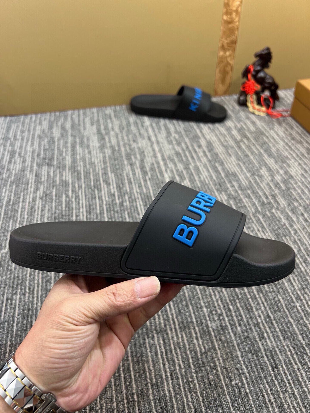 Z5Z35R255 Popular Slippers