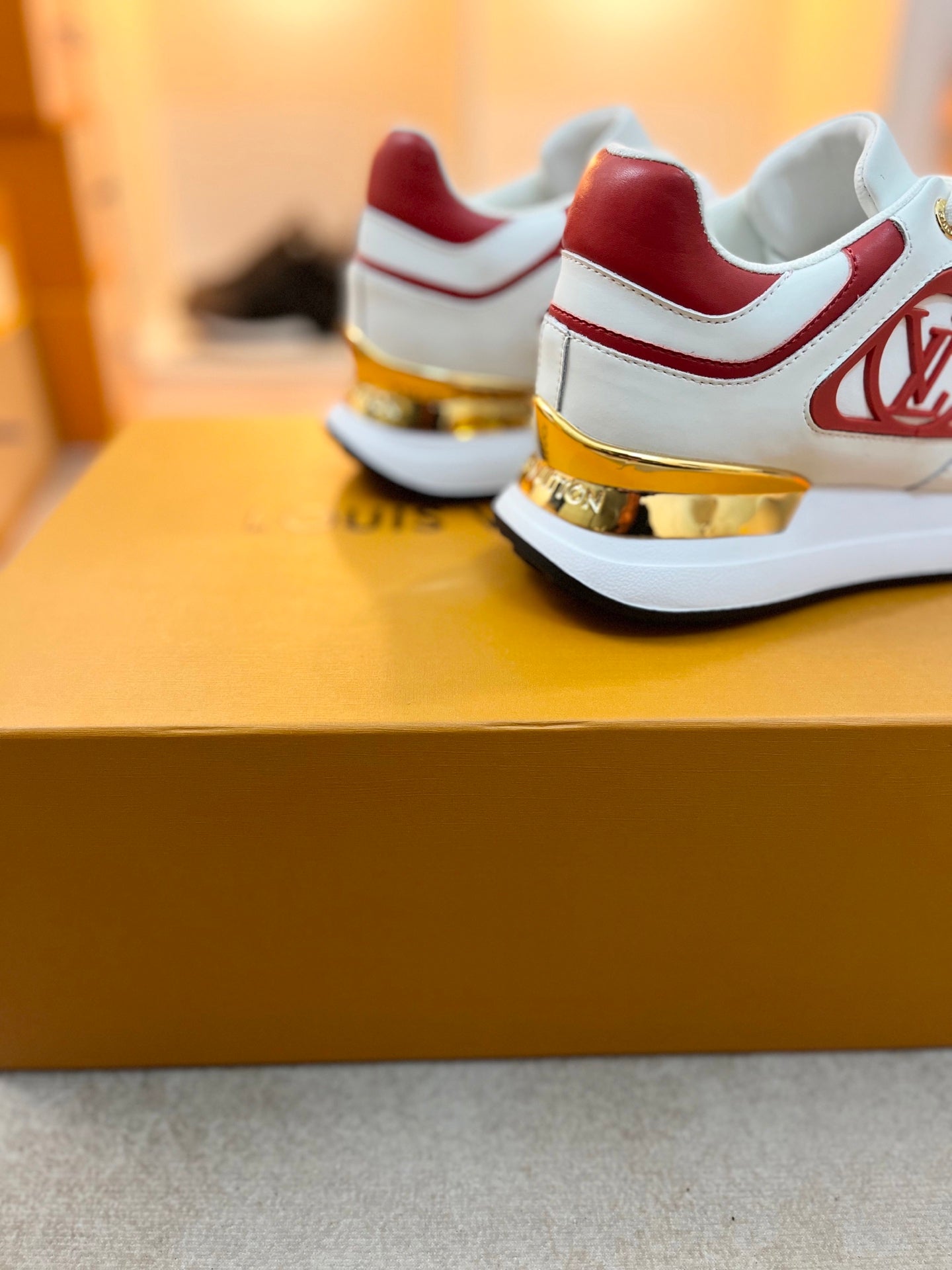 Z2P36E60 Popular high-quality leather Shoes