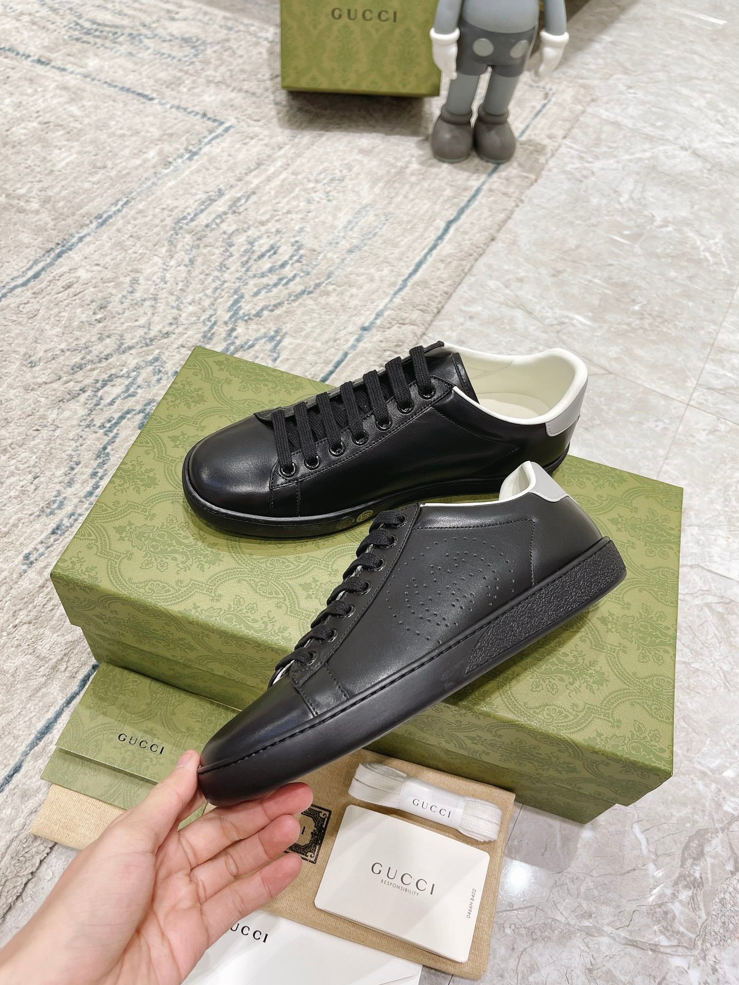 Z2Q105B198 Popular high-quality Shoes