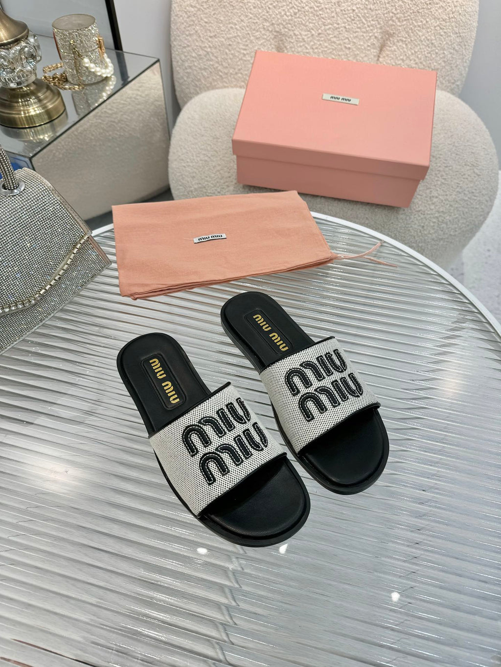 Z2N75E34  Popular leather shoes