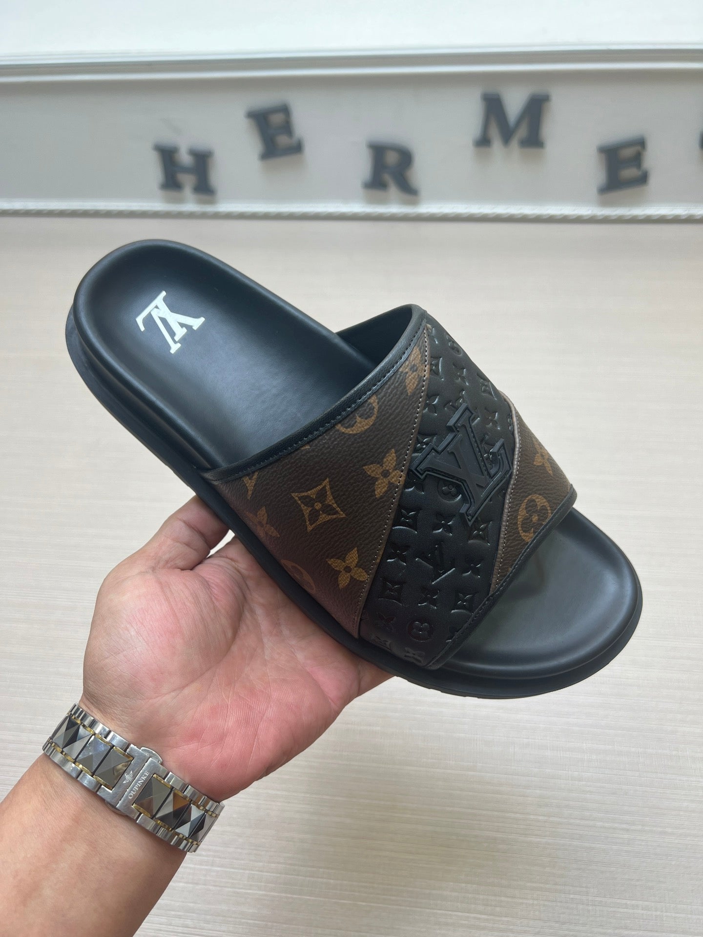 Z5ZE2 Popular slippers