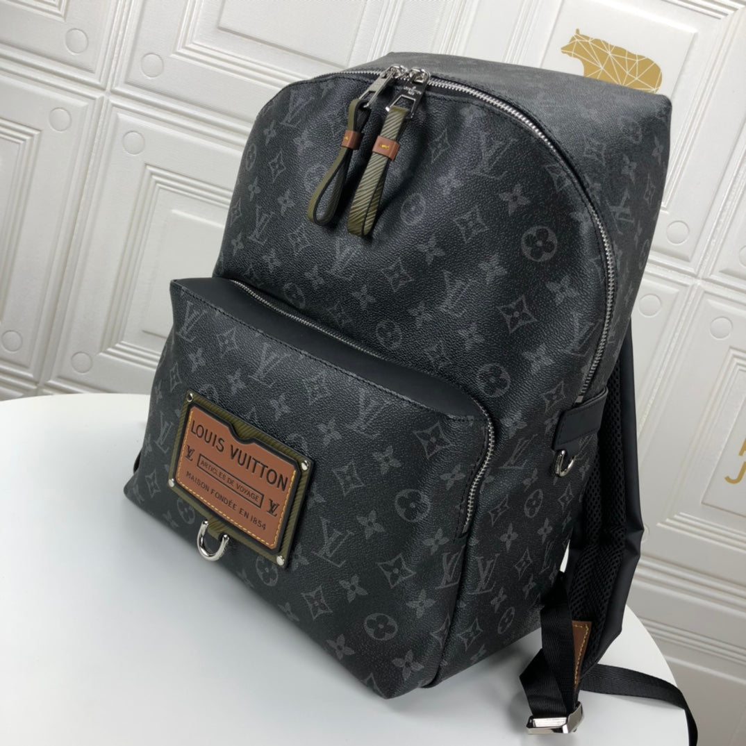 B12X44E354 Popular leather backpacks