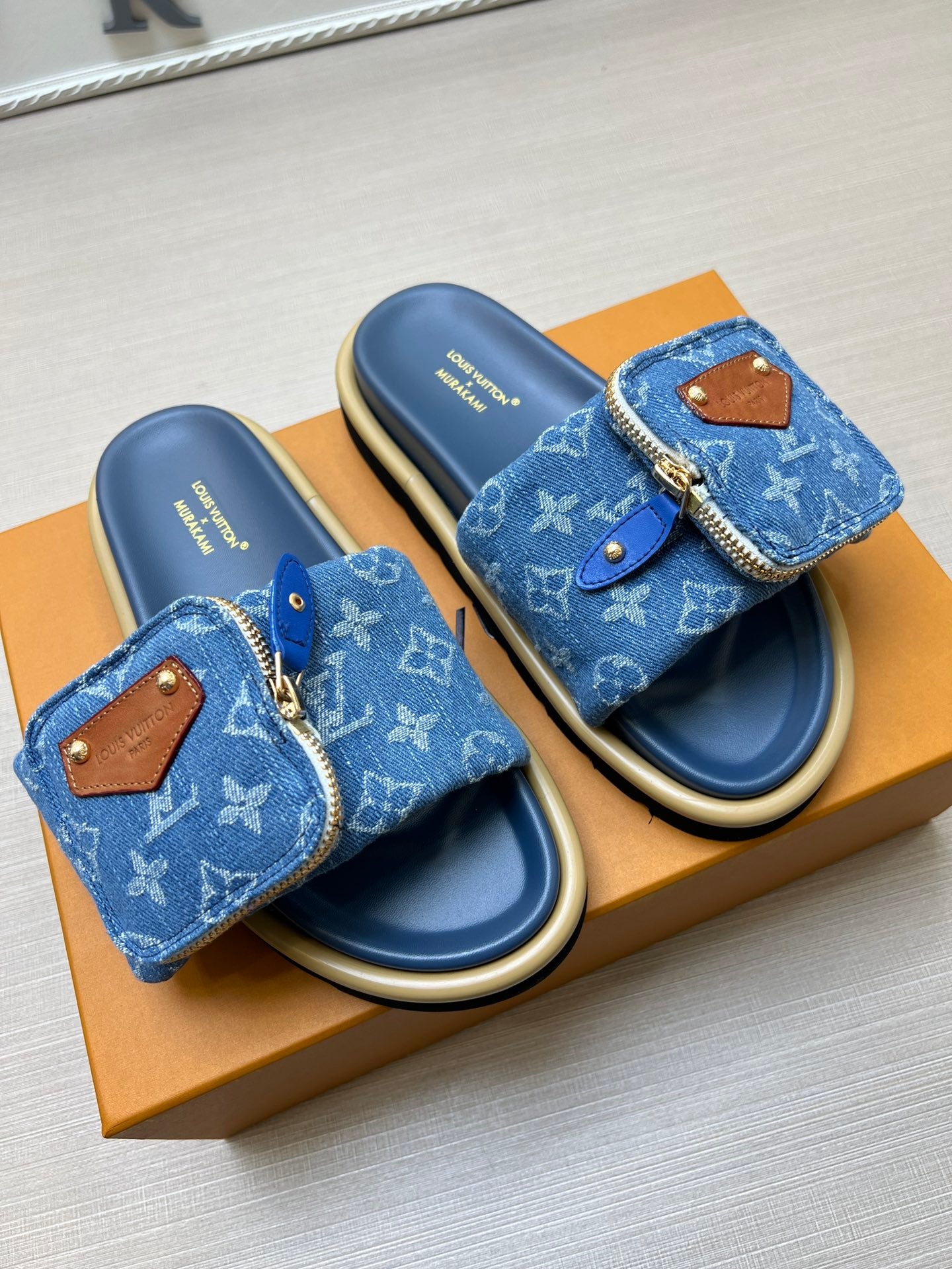 Z5LE219 Popular Slippers