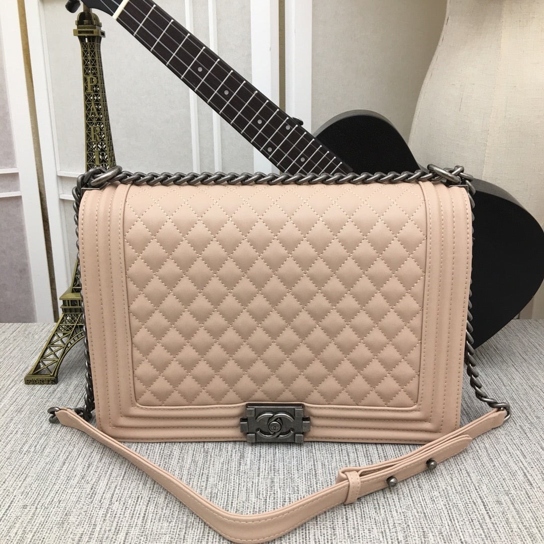B5X121C60 Popular  leather bag 