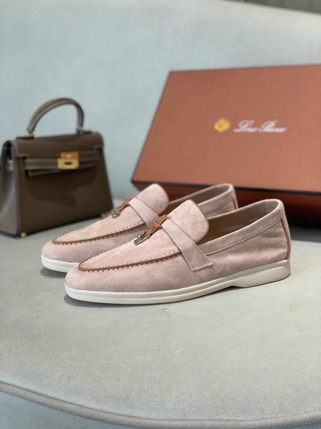 Z2R55A10 Popular high-quality shoes
