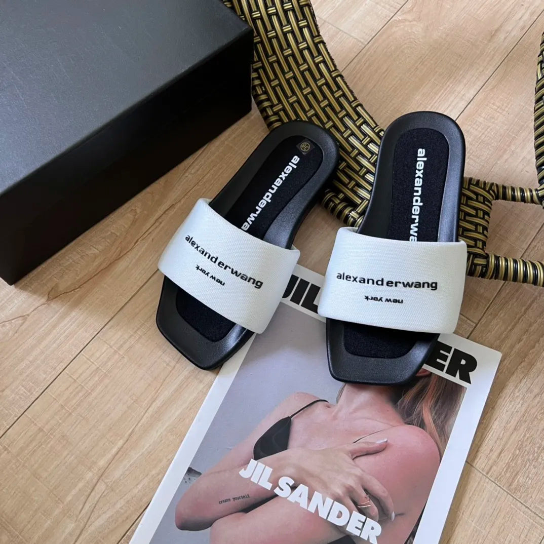 Z1ZZA5 Popular Slippers