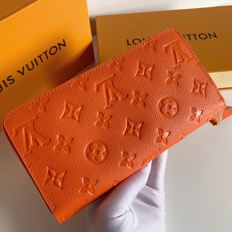 B1P11E06 Popular Leather wallets