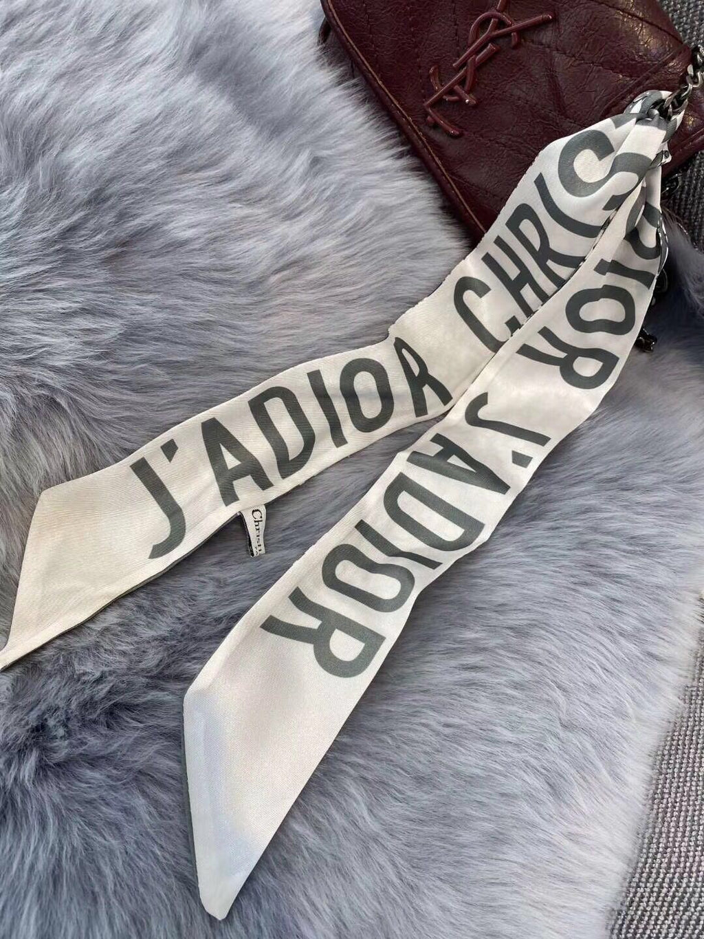 W1N46D3 Popular Silk Scarve