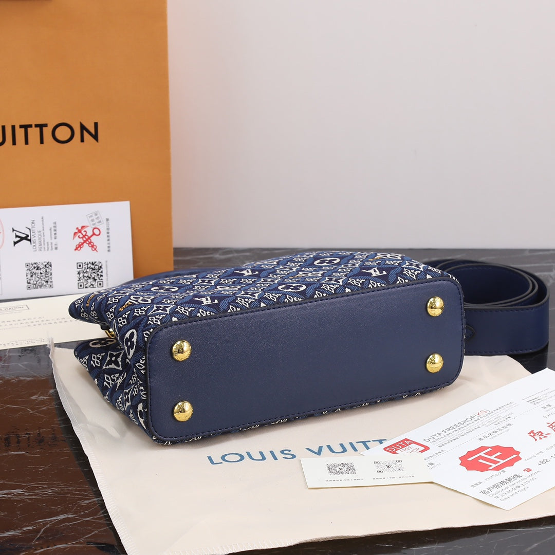 B1X54E441 Popular  leather bag