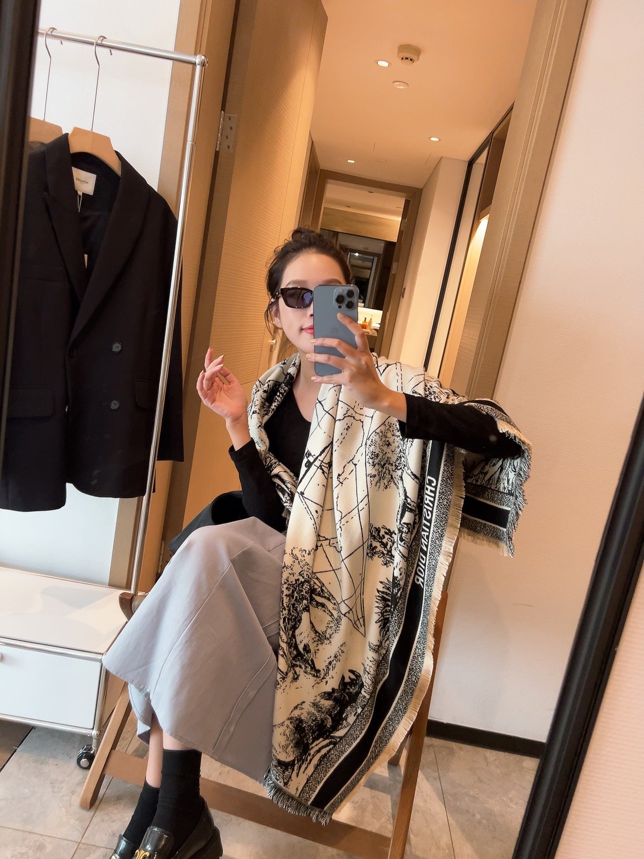 W1R86D25 Popular Winter Scarves