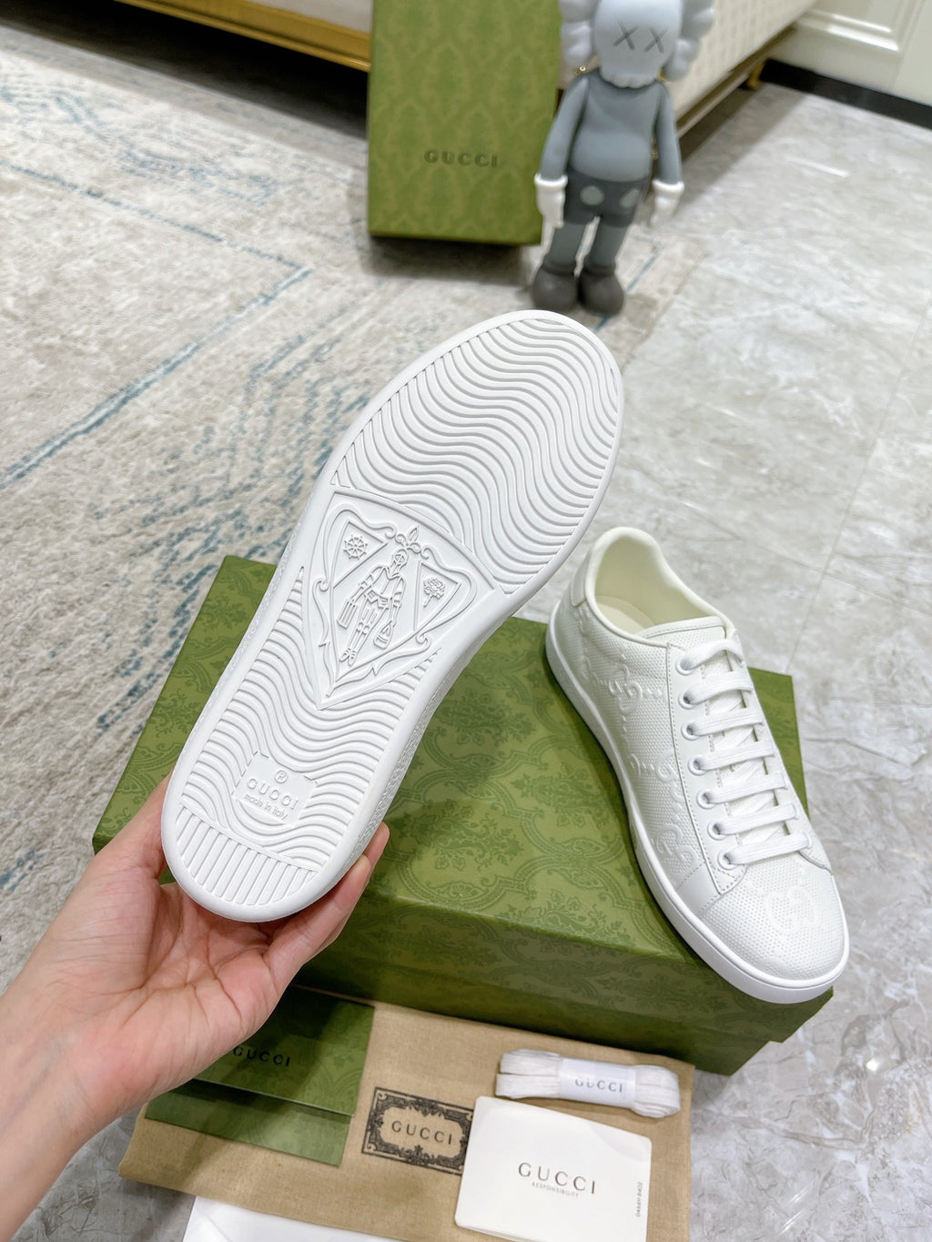 Z2Q105B200 Popular high-quality Shoes