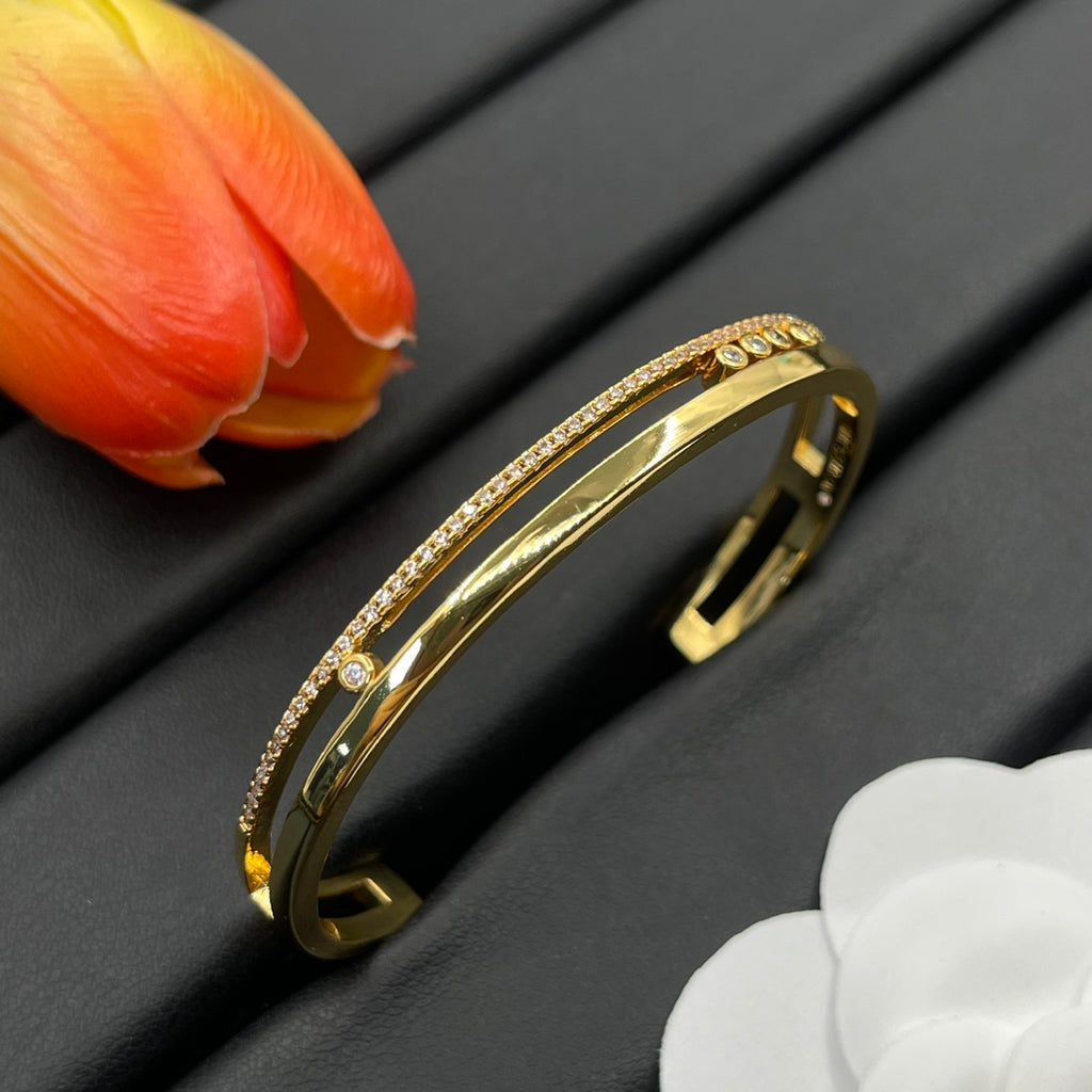 X1Z94A762K  Popular Bracelets