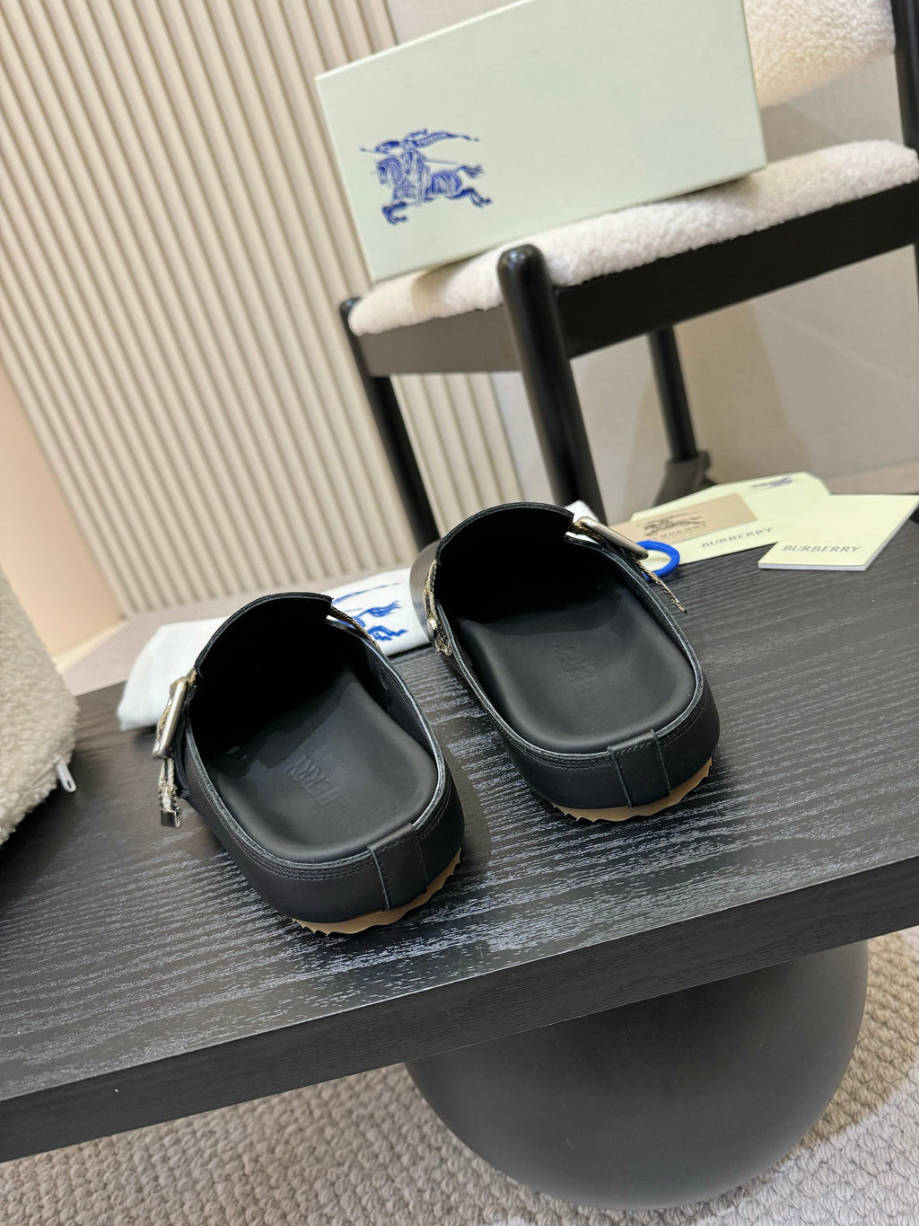 Z2Q105R242 Popular high-quality  Shoes
