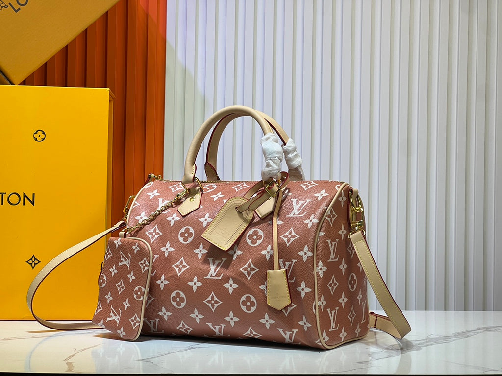 B1X55E17 Popular  leather bag