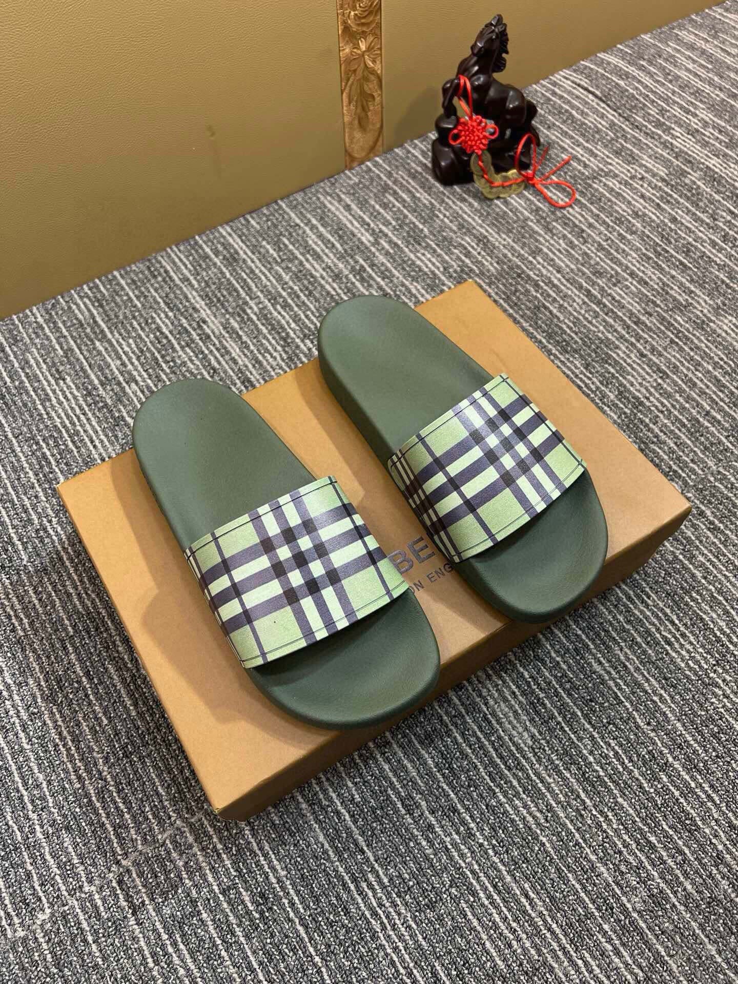 Z5Z35R259 Popular Slippers