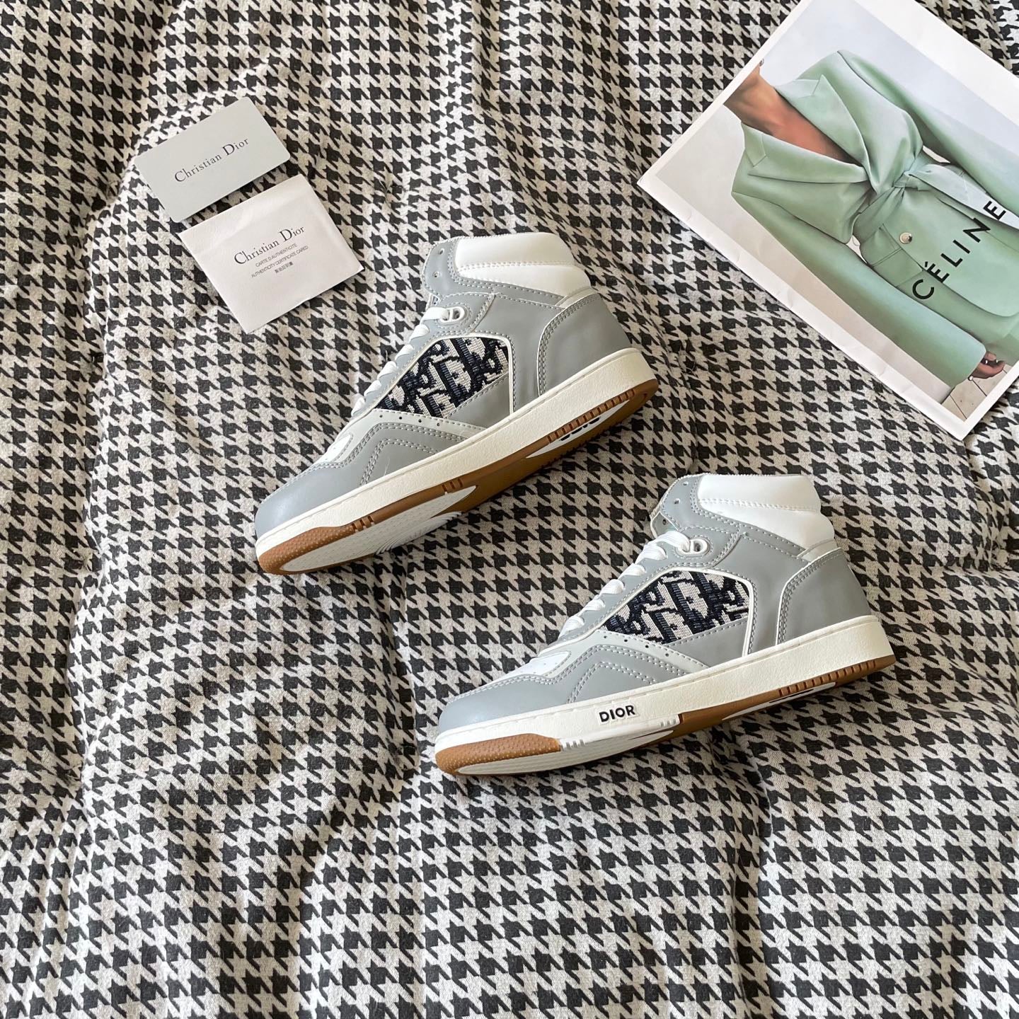 Z1Q105D339 Popular  Shoes
