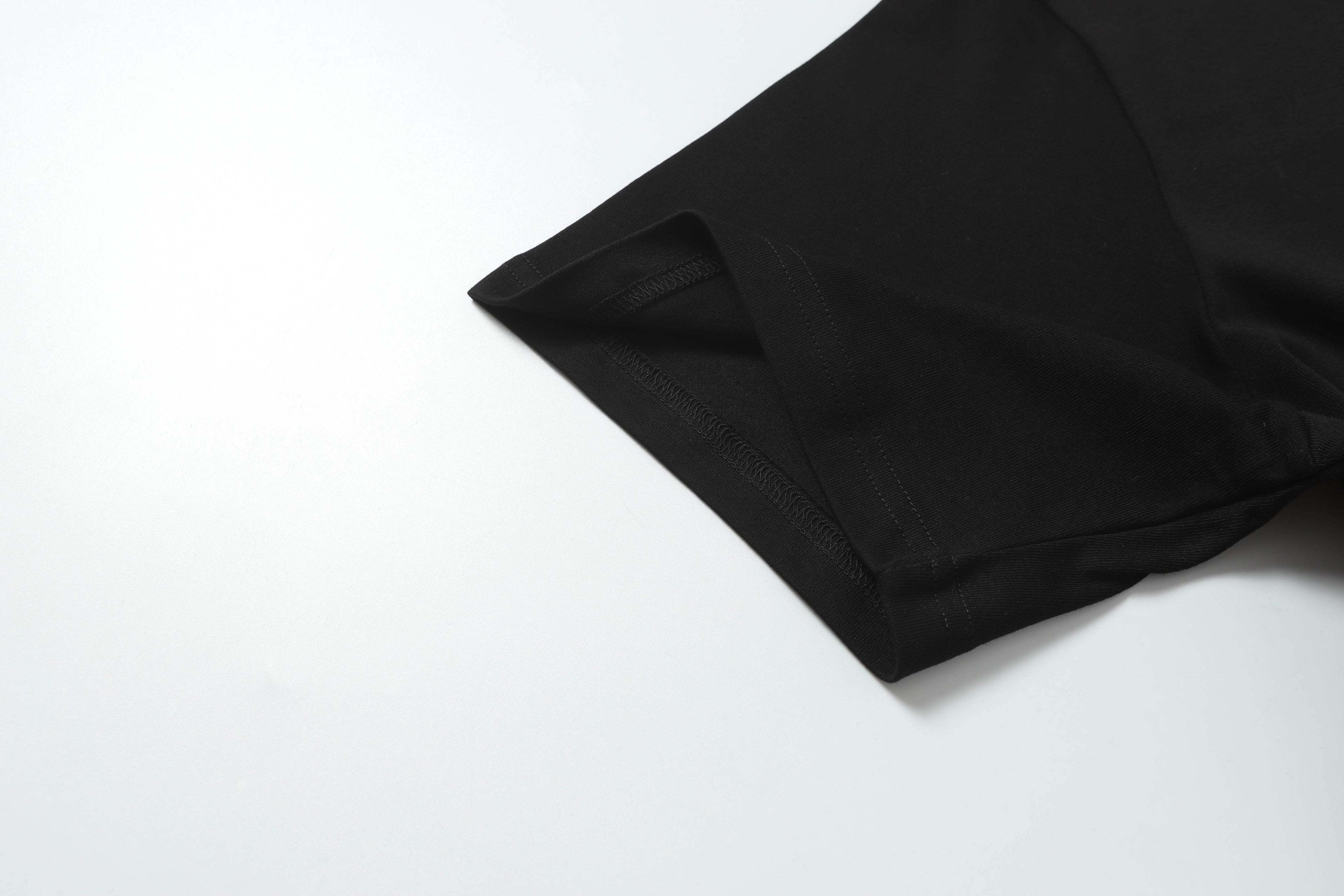 U1R45E166 Popular T-shirt