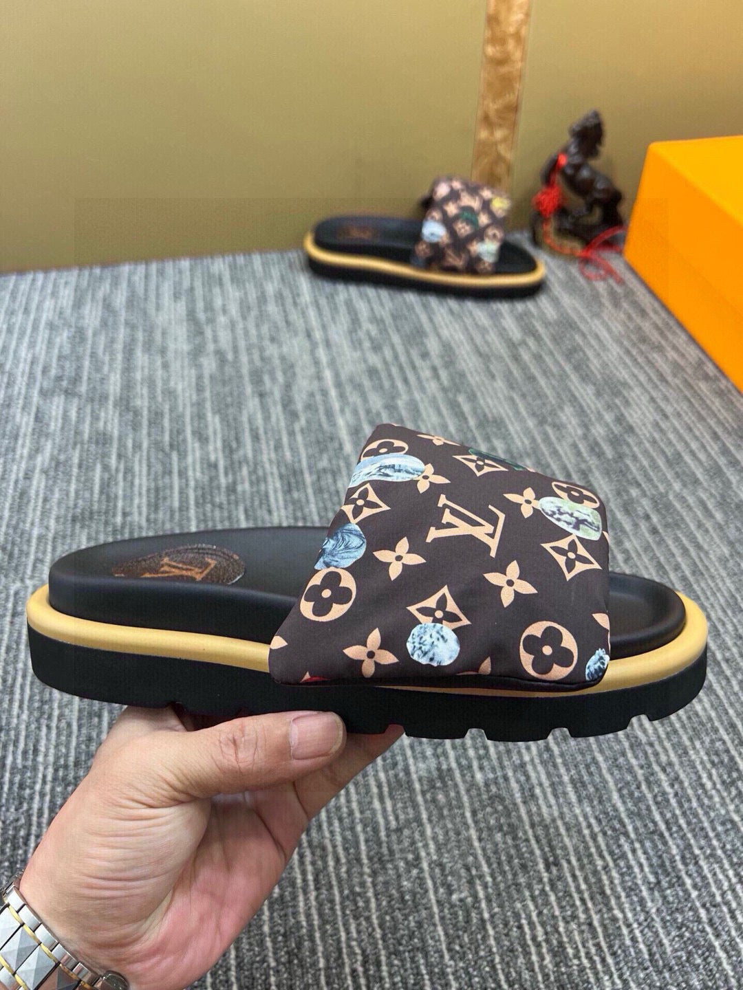 Z5QE12 Popular Slippers