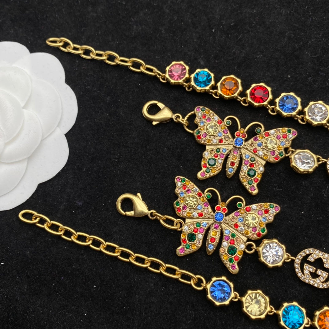 X1R75B43X Popular    Necklaces . Bracelets .