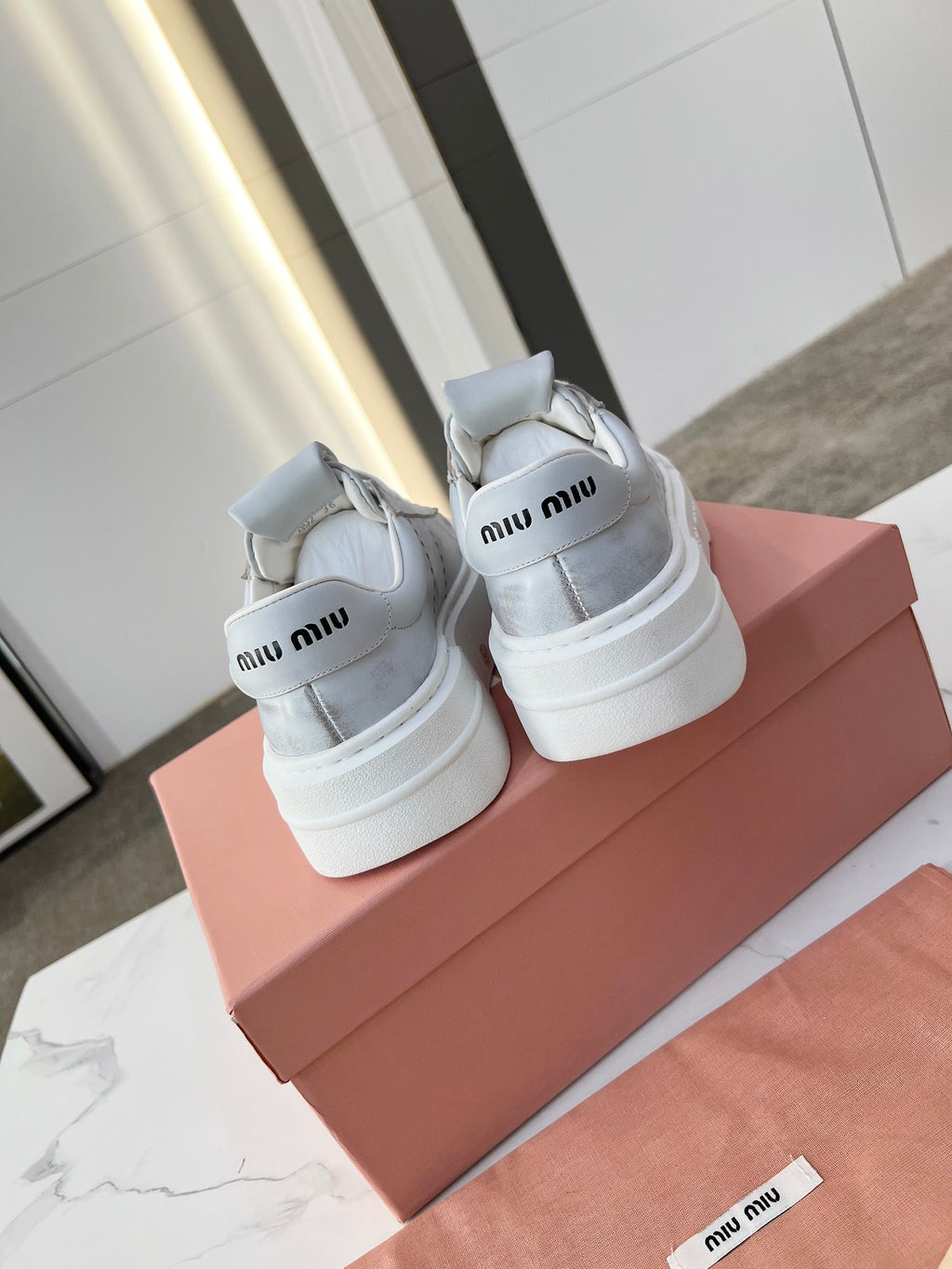 Z2Z85A55 Popular high-quality shoes
