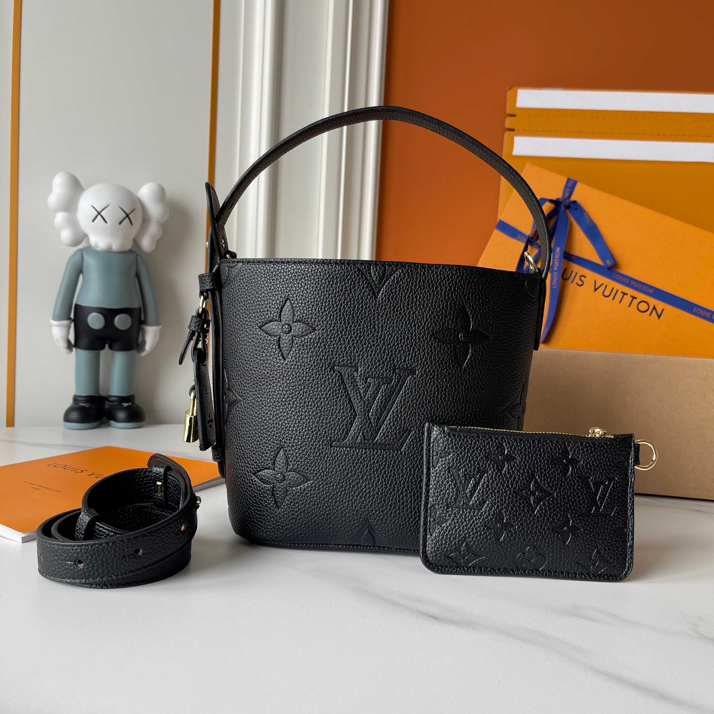 B1N55E78 Popular   leather bag
