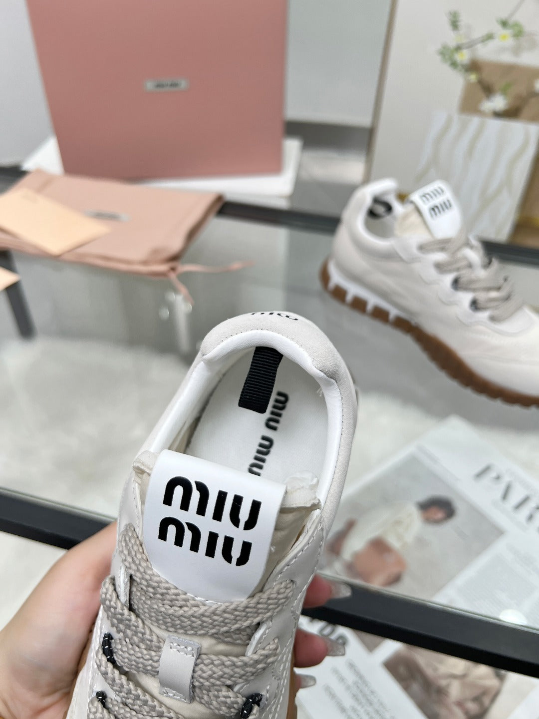 Z2Q105A237 Popular high-quality  Shoes