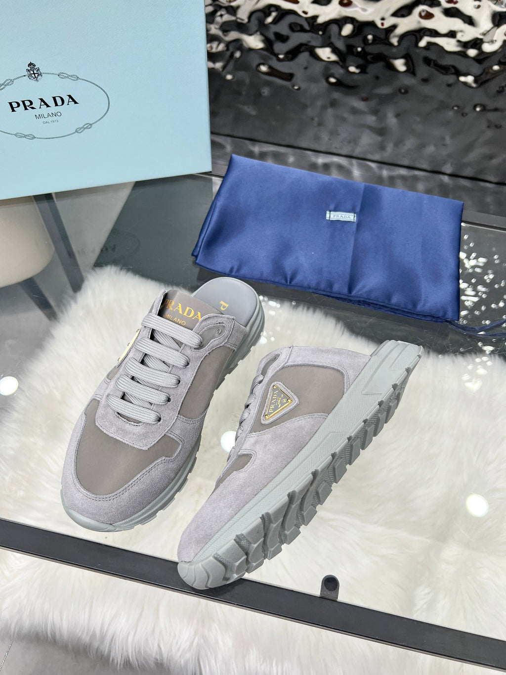 Z2Q95P96 Popular high-quality shoes