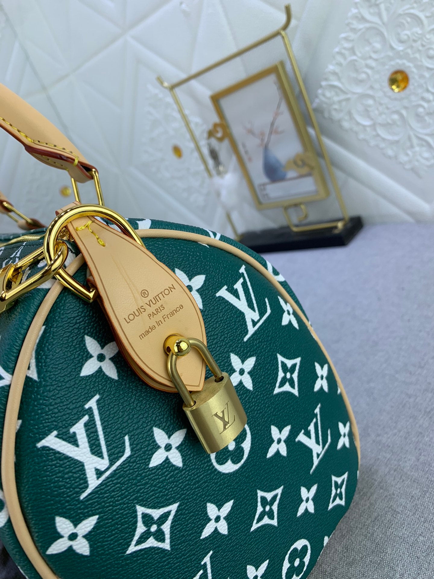 B12X44E268 Popular  leather bag 