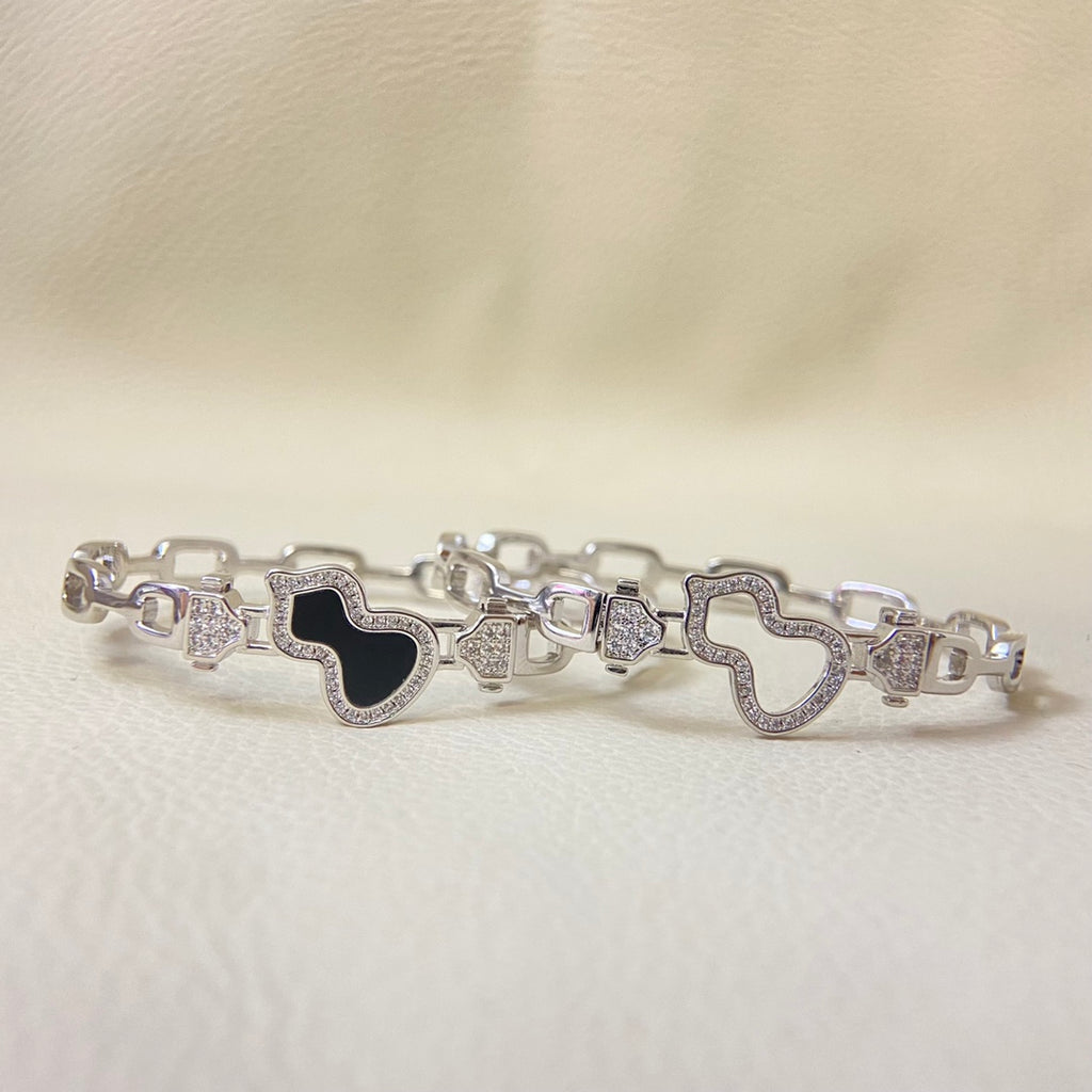 X1Q85A45K  Popular Bracelets