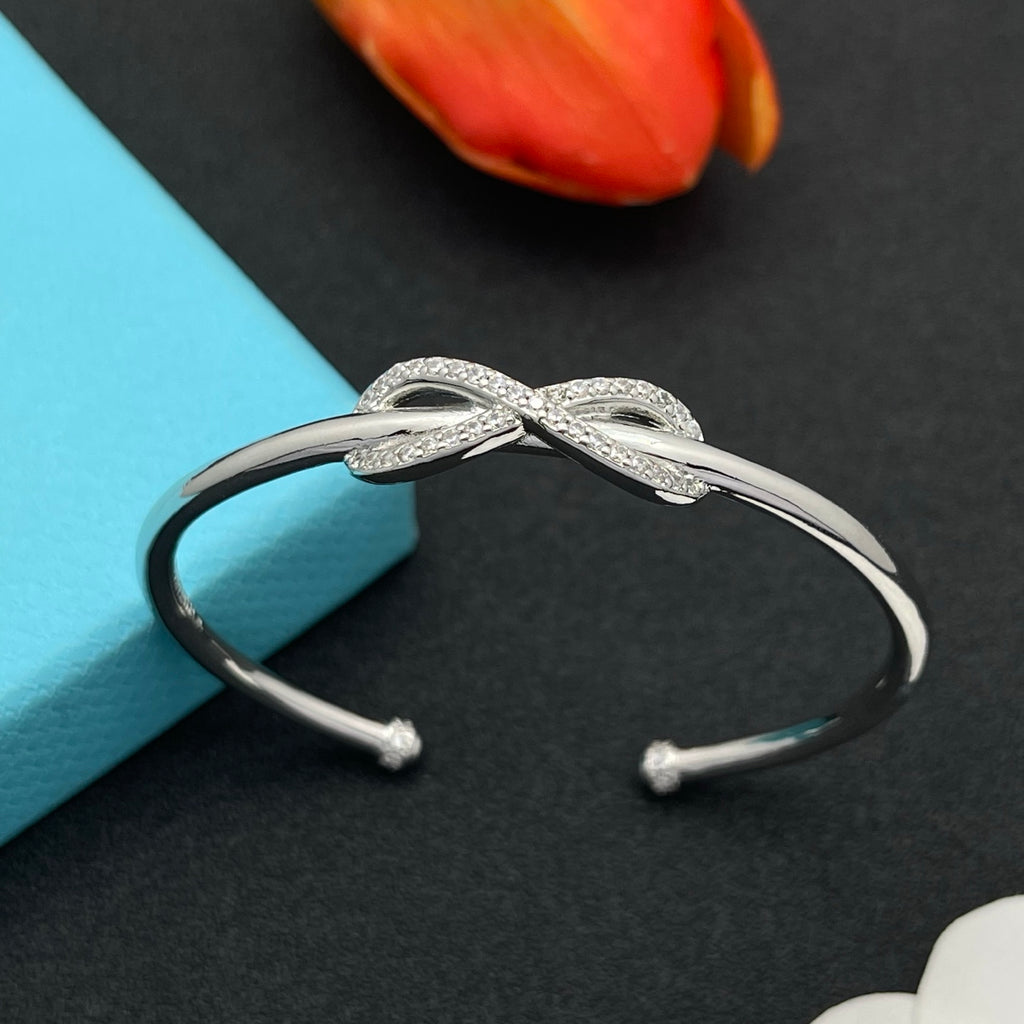 X1N36T88K Popular Bracelets