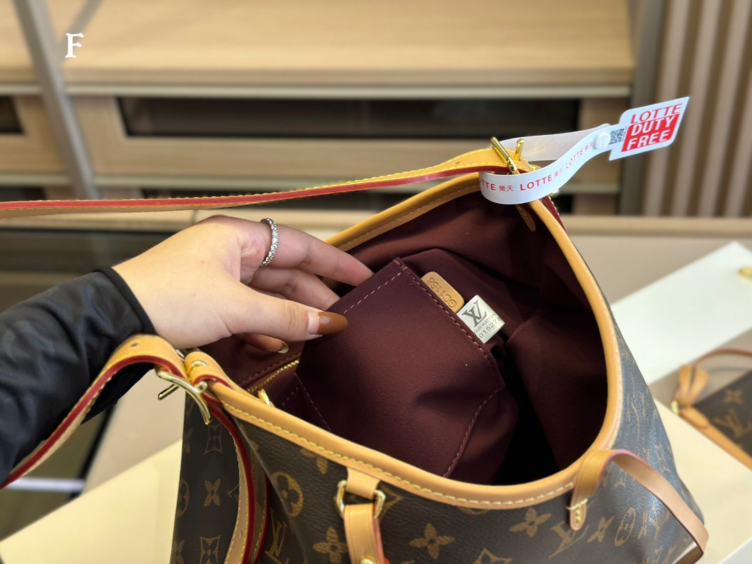 B6X103E136 Popular  leather bag 
