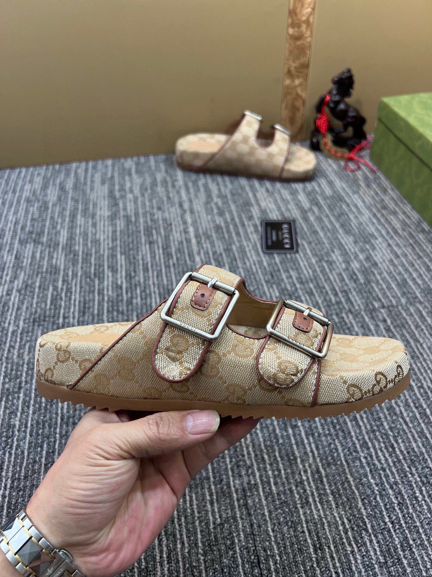 Z5ZB123 Popular slippers