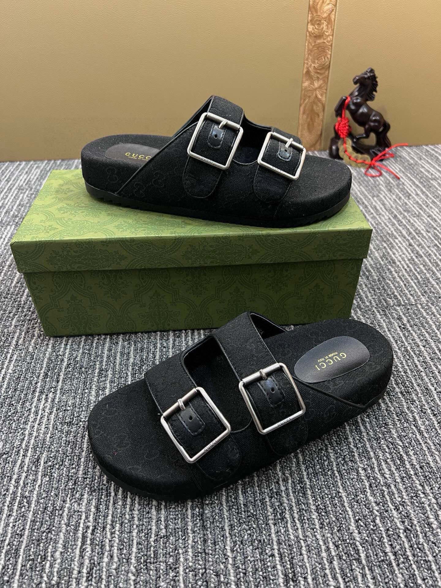 Z5QB17  Popular shoes