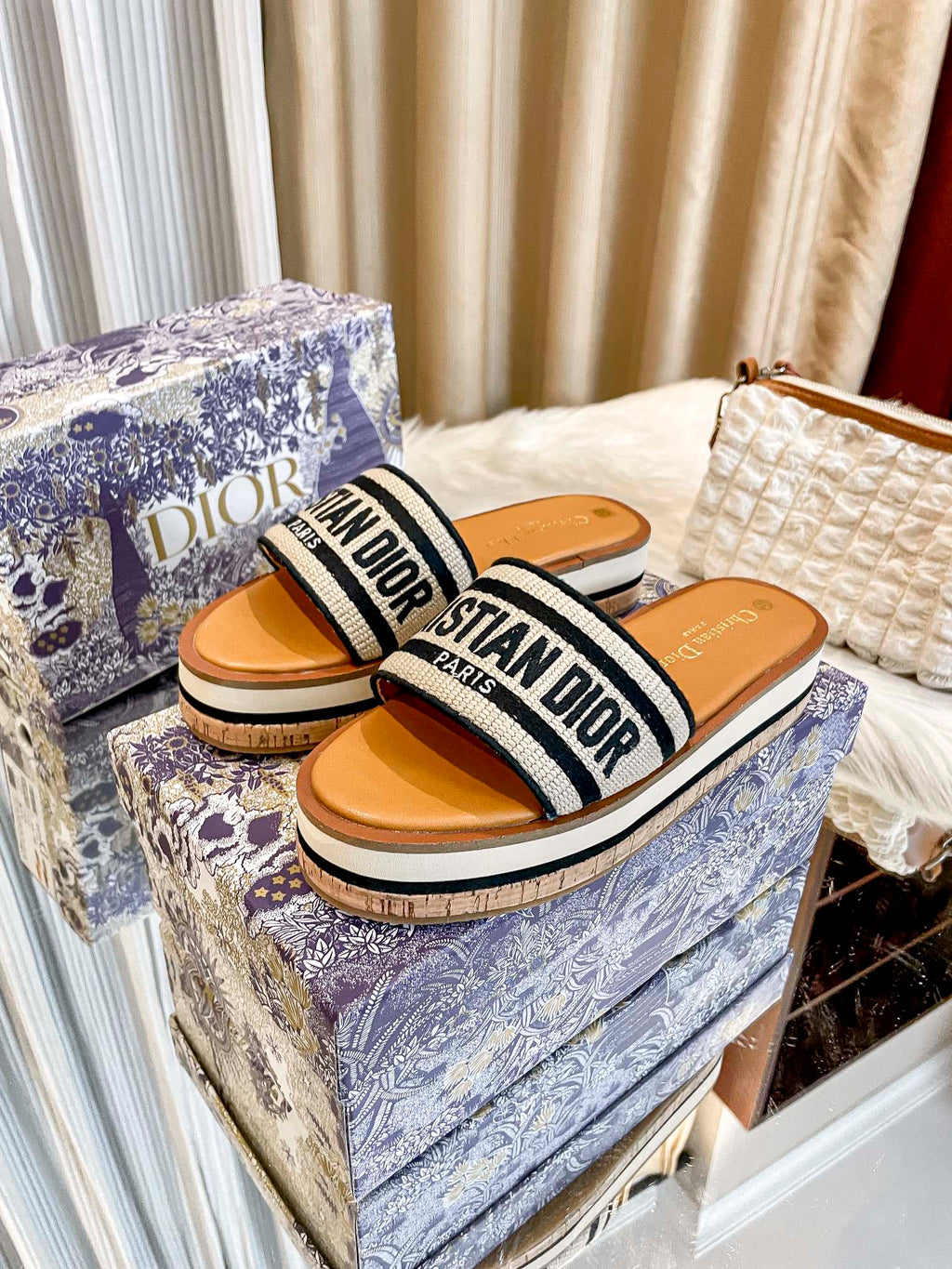 Z1LD22 Popular slippers