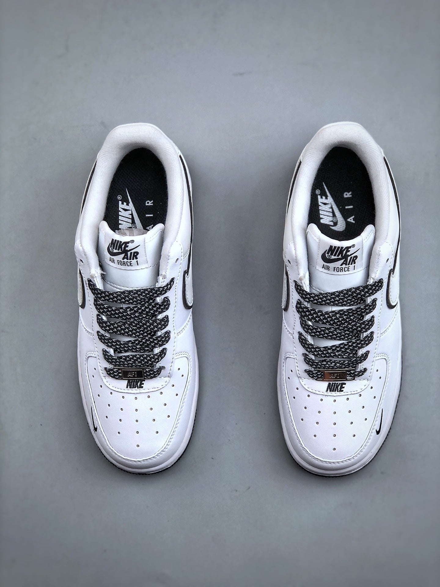 Z4Q95A81 Popular Shoes