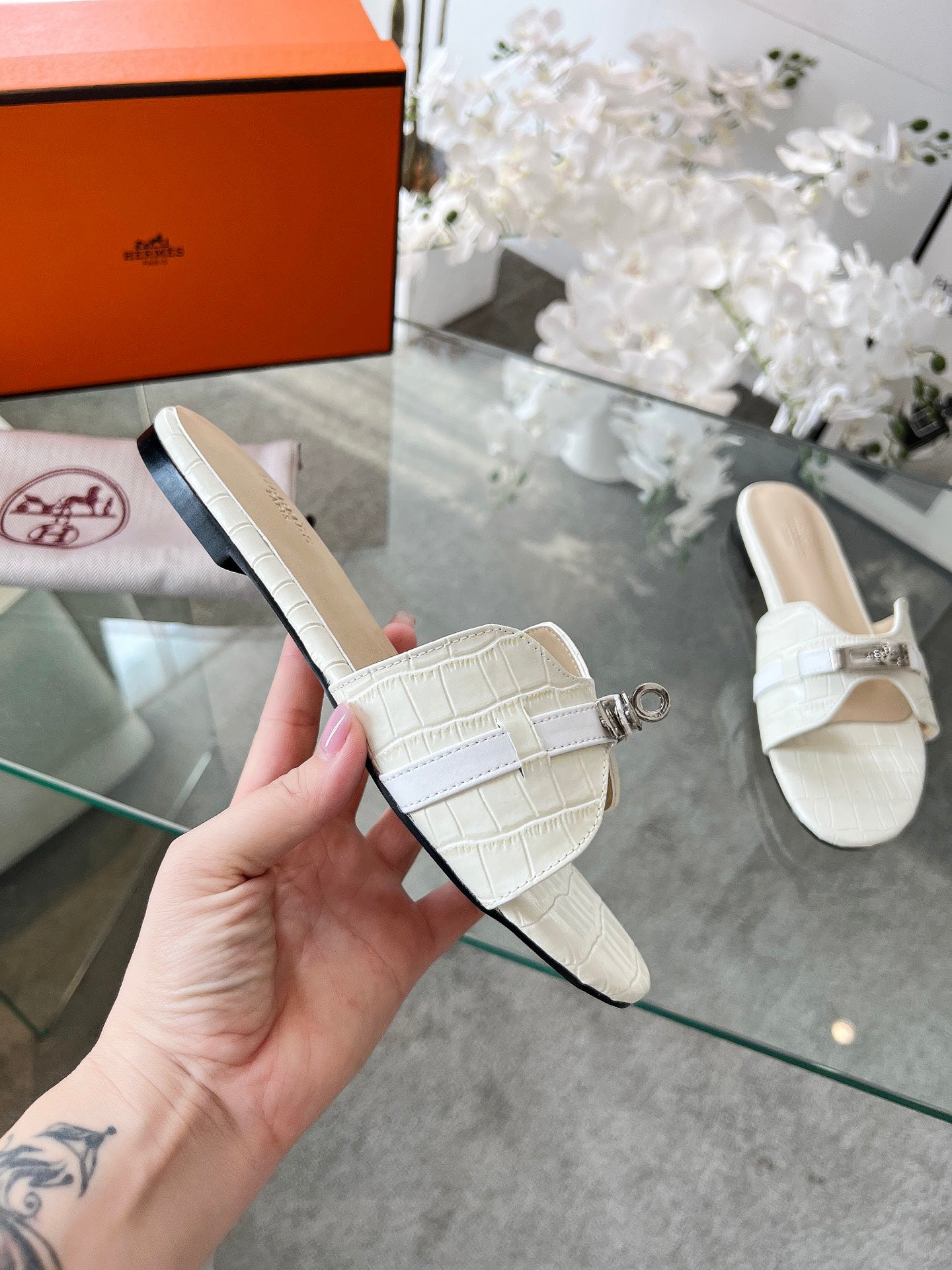 Z2Z85H10  Popular leather Shoes