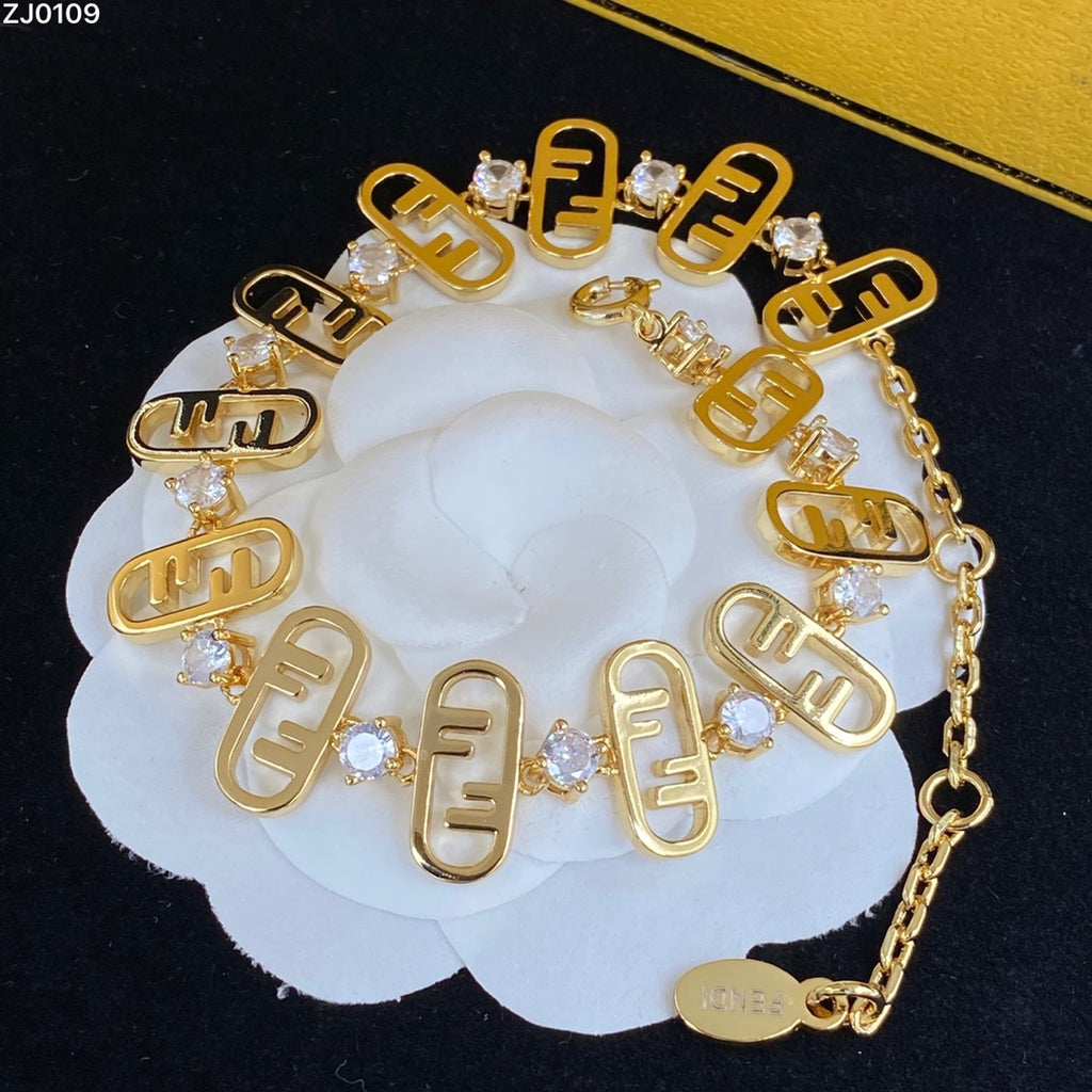 X1Q85F398X Popular Necklaces. Bracelets