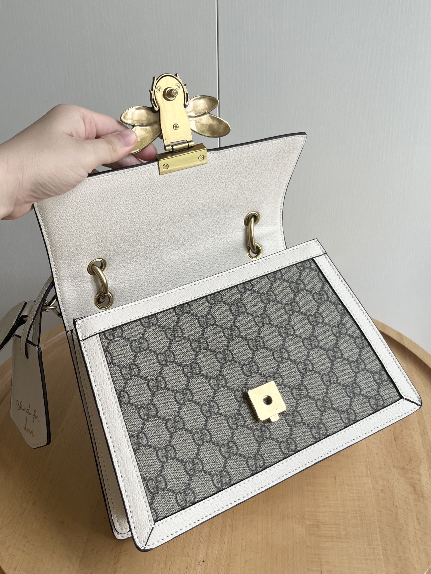 B12X64B468 Popular leather bag