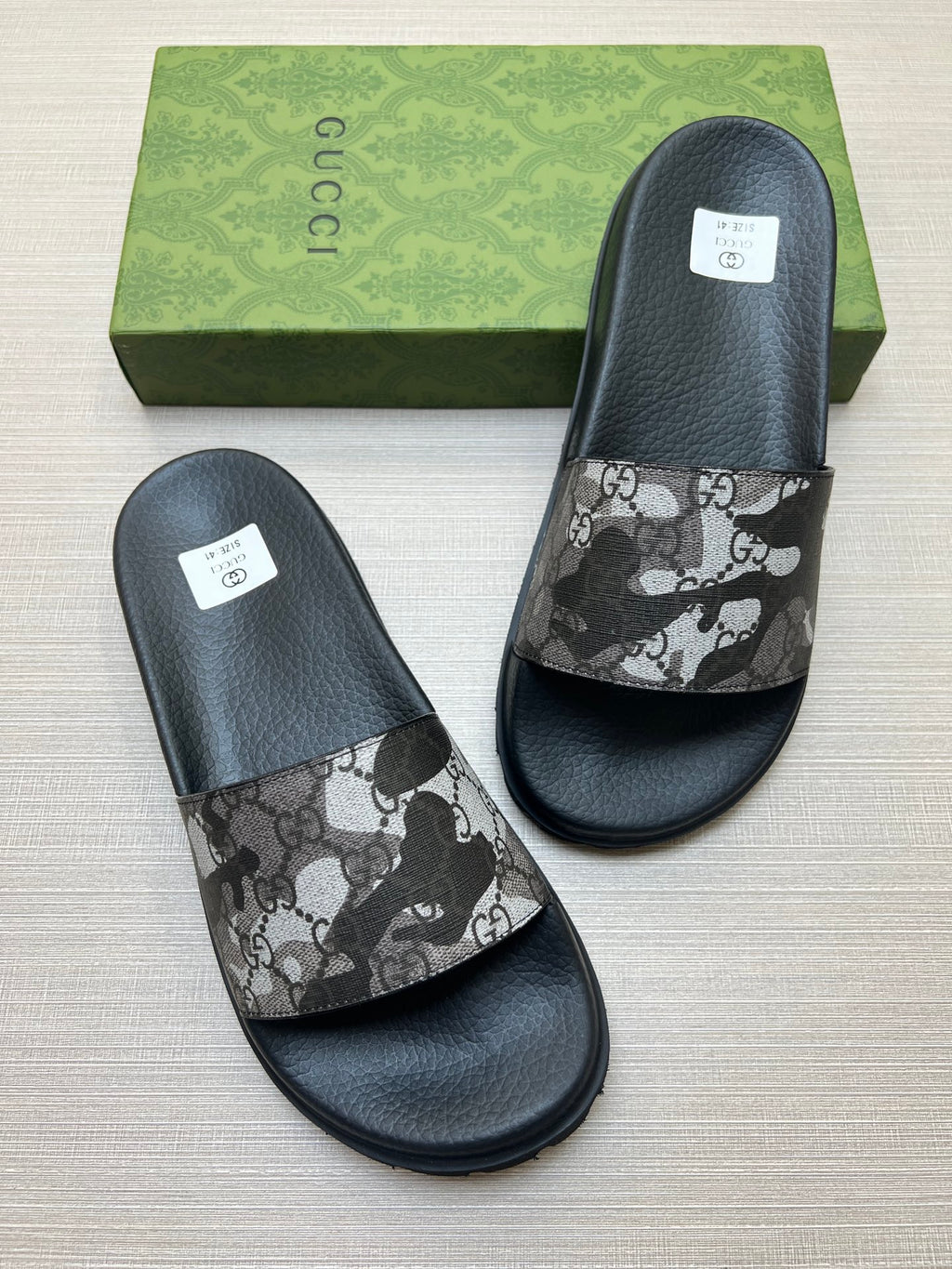 Z5X76B4 Popular slippers