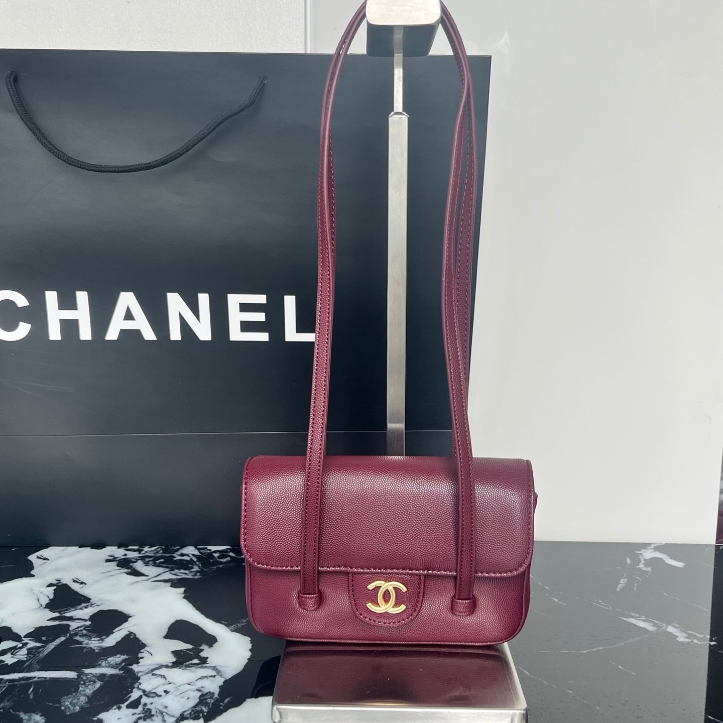 B1X46C1 Popular leather bag