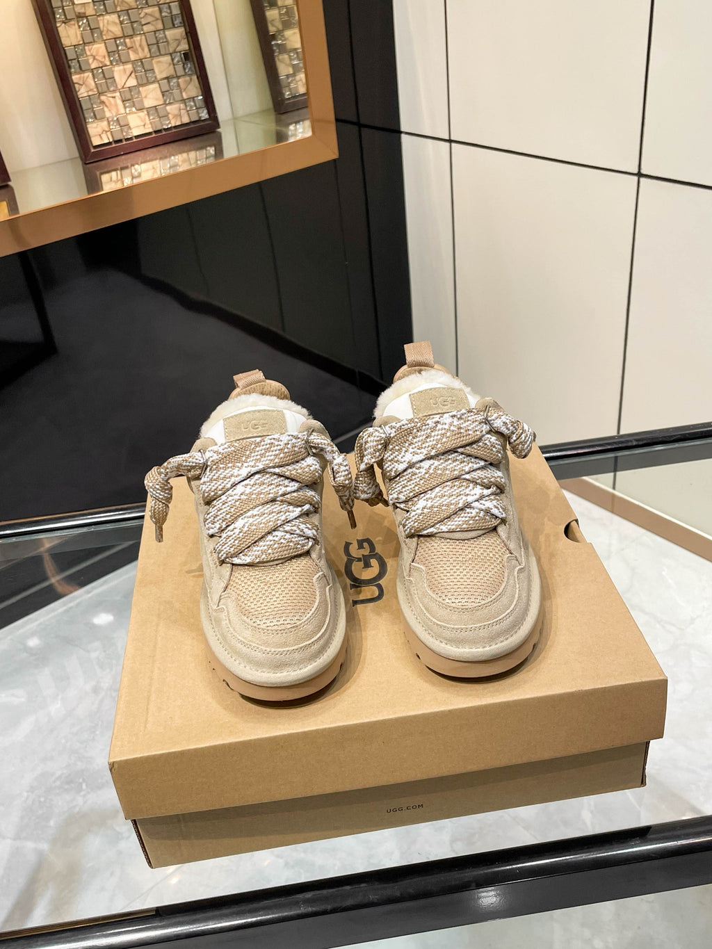 Z2Q105U262 Popular high-quality Shoes