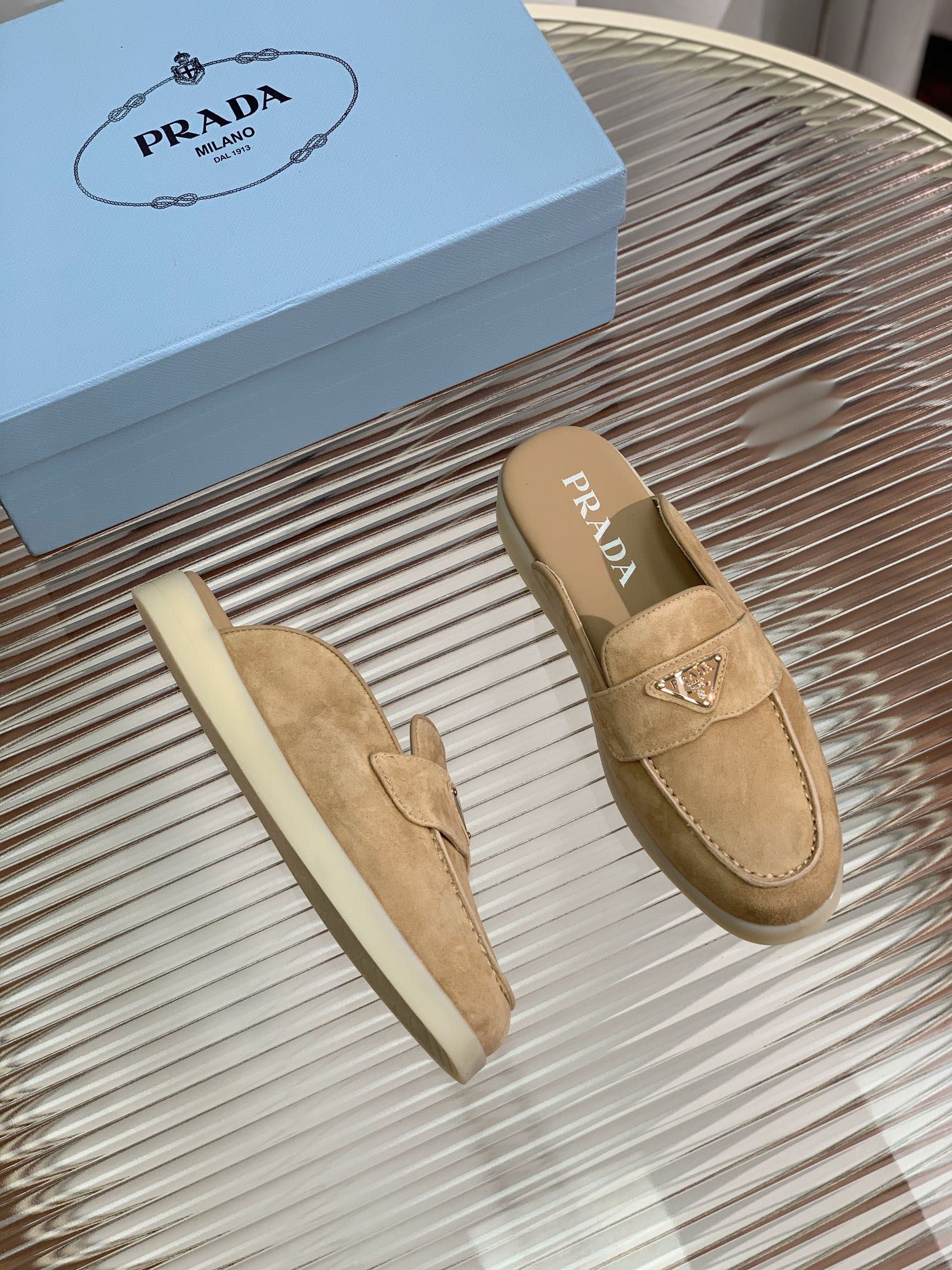 Z2Z85PD72  Popular high-quality shoes