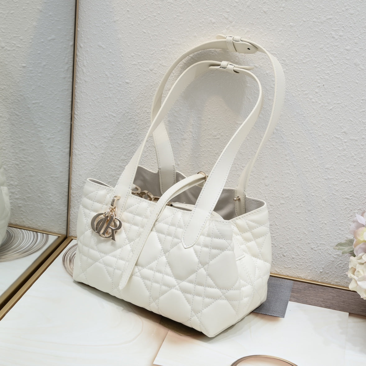 B12X44D359 Popular   leather bag 
