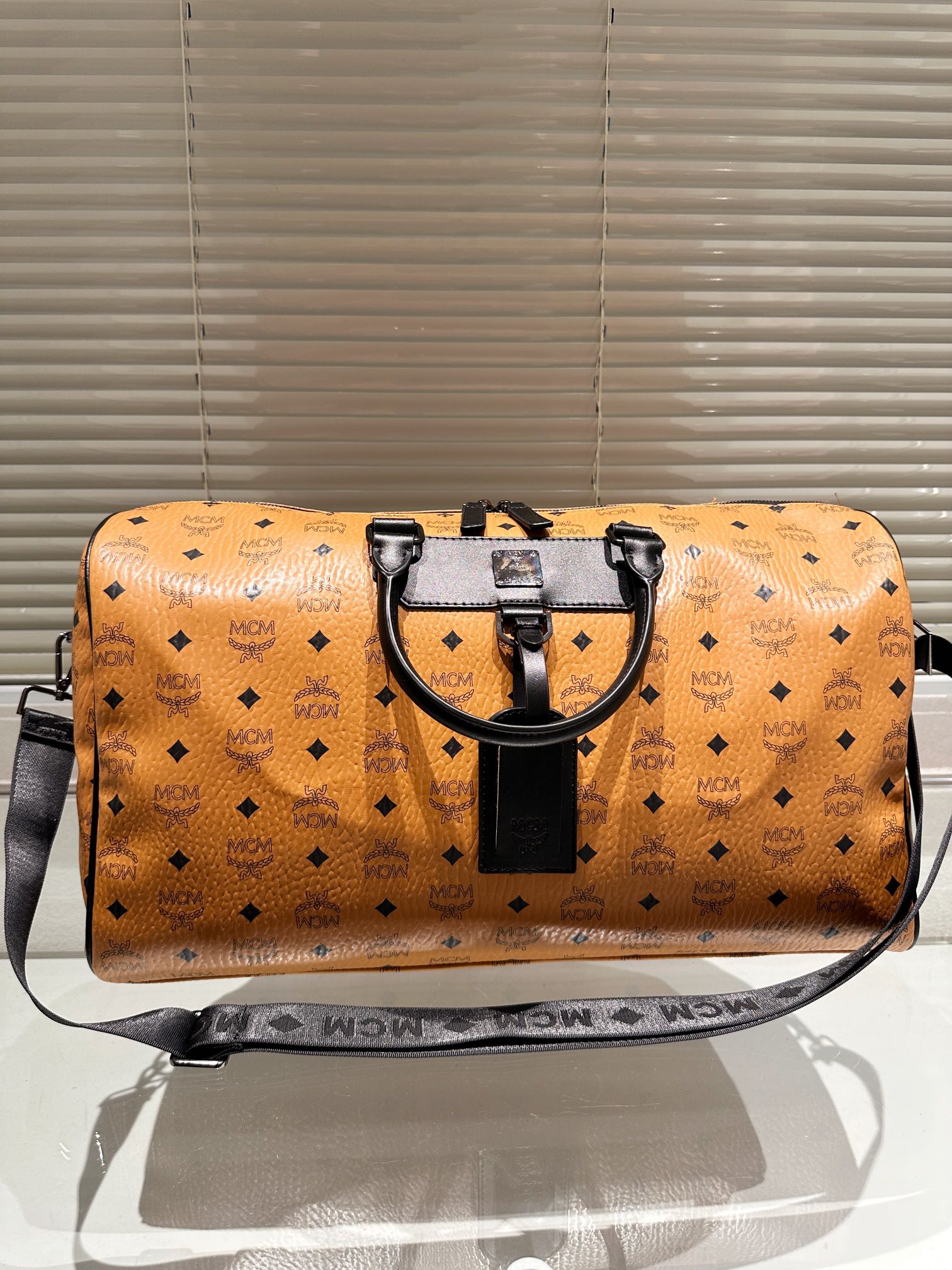 B6X103M198 Popular  leather bag 